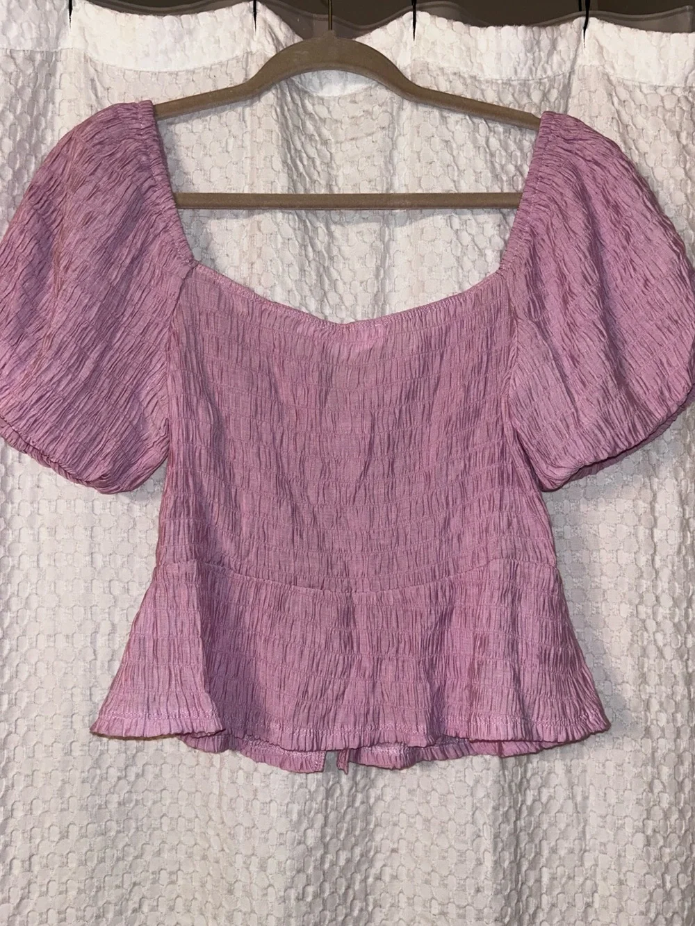 ASTR The Label - Lilac Puff-Sleeve Peplum Blouse - Medium NWOT